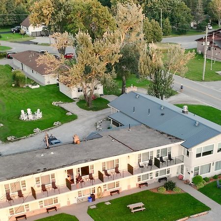 Lakeside Inn Orillia Zewnętrze zdjęcie