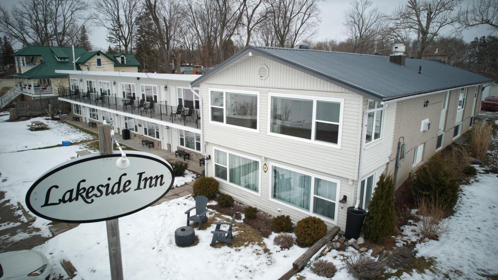 Lakeside Inn Orillia Zewnętrze zdjęcie
