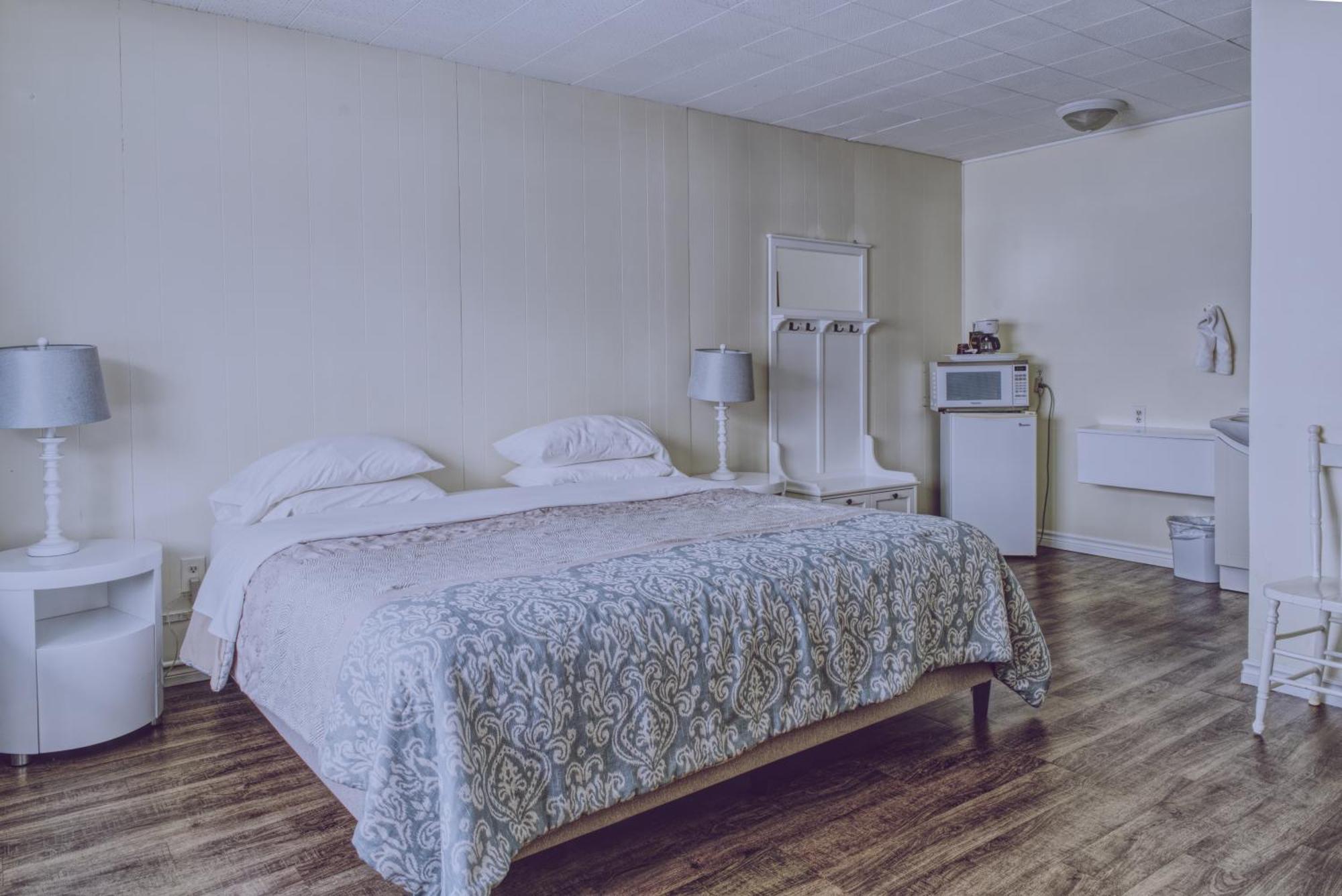 Lakeside Inn Orillia Zewnętrze zdjęcie