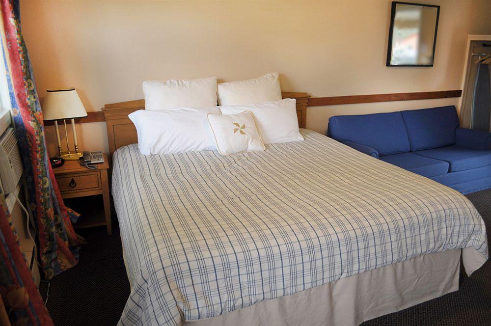 Lakeside Inn Orillia Zewnętrze zdjęcie