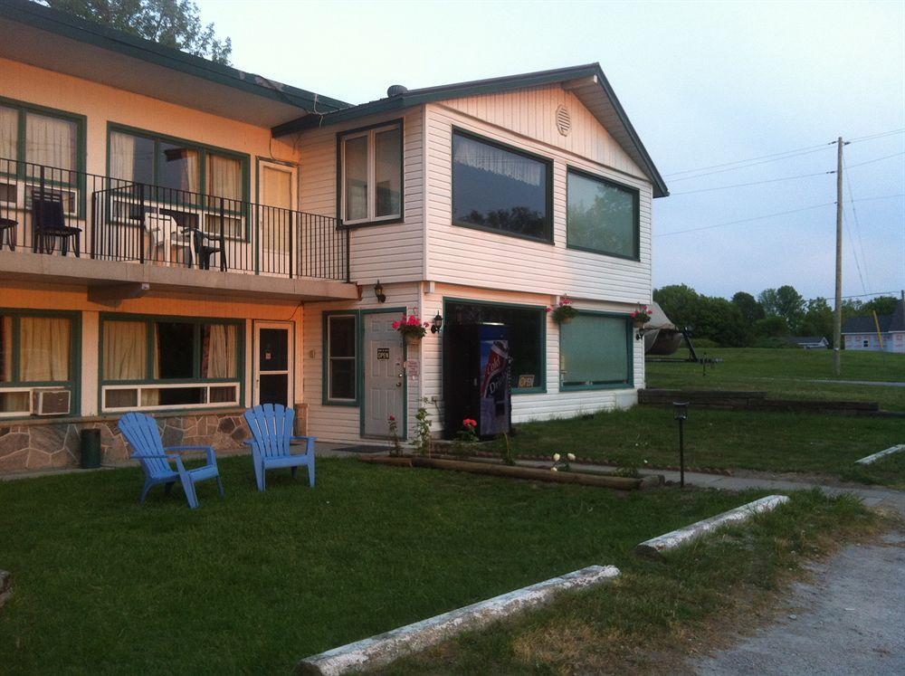 Lakeside Inn Orillia Zewnętrze zdjęcie
