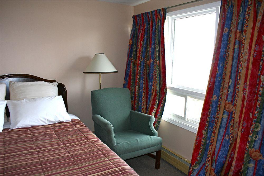 Lakeside Inn Orillia Zewnętrze zdjęcie