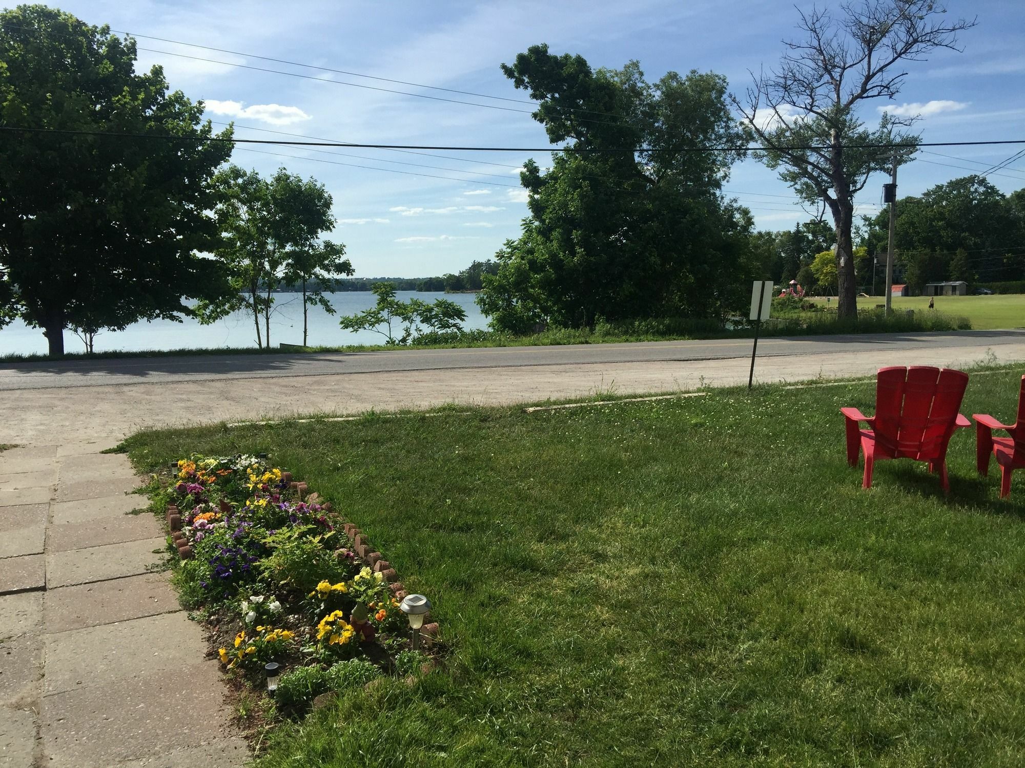 Lakeside Inn Orillia Zewnętrze zdjęcie